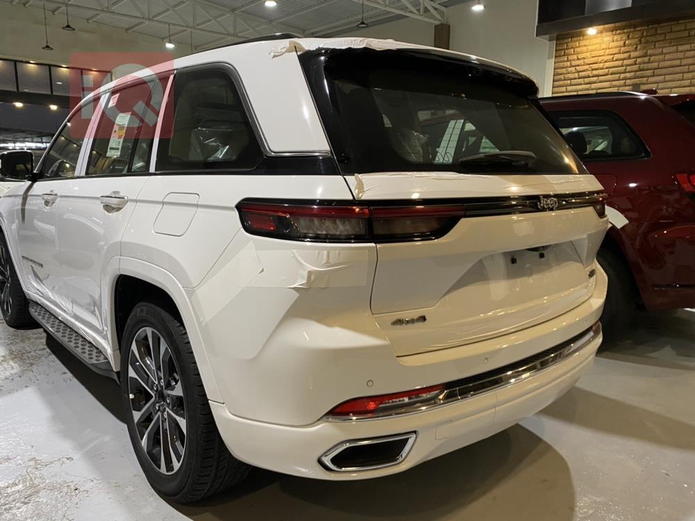 Jeep Grand Cherokee L